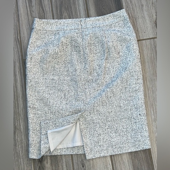 Ann Taylor Factory Black and White Mini Skirt Size 8 - Picture 4 of 12